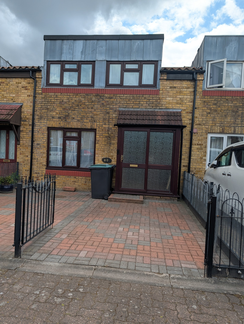Parking on Pelham Road, N15