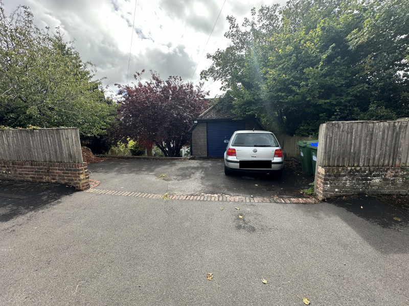 Parking on Southdown Avenue, BN7