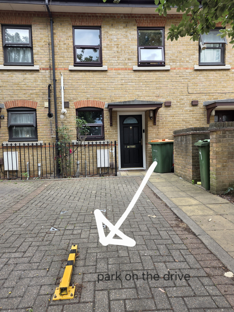 Parking on Elderflower Way, E15