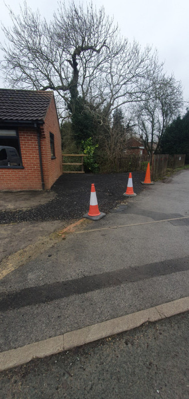 Parking on Sandwath Lane, LS24