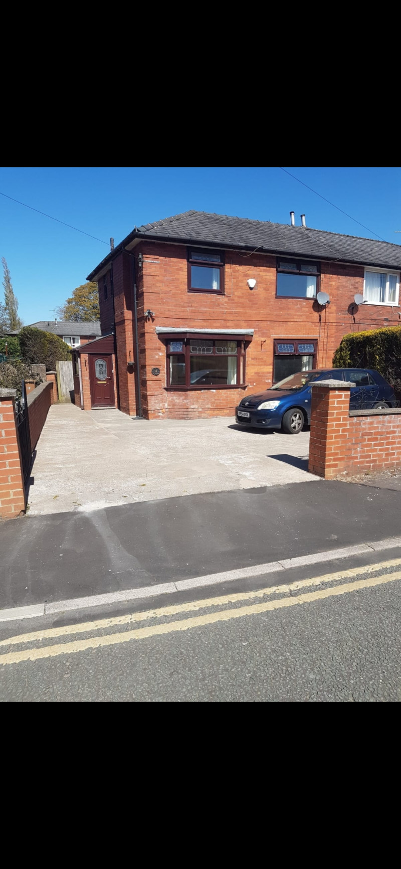 Parking on Marne Crescent, OL11