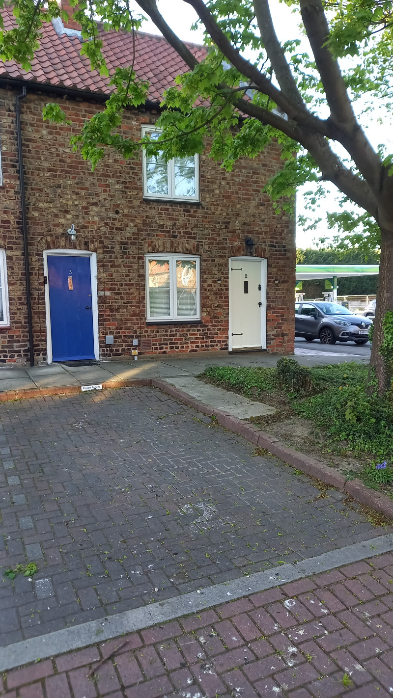 Parking on Millgate, YO8