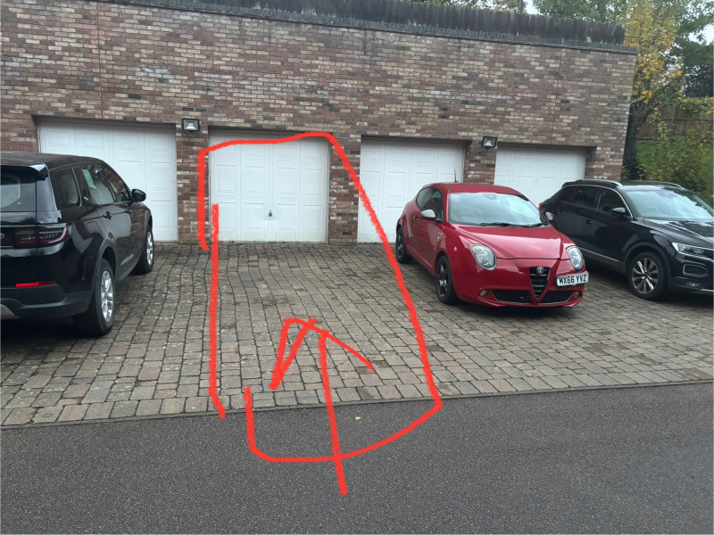 Parking on Jordan Close, CB11