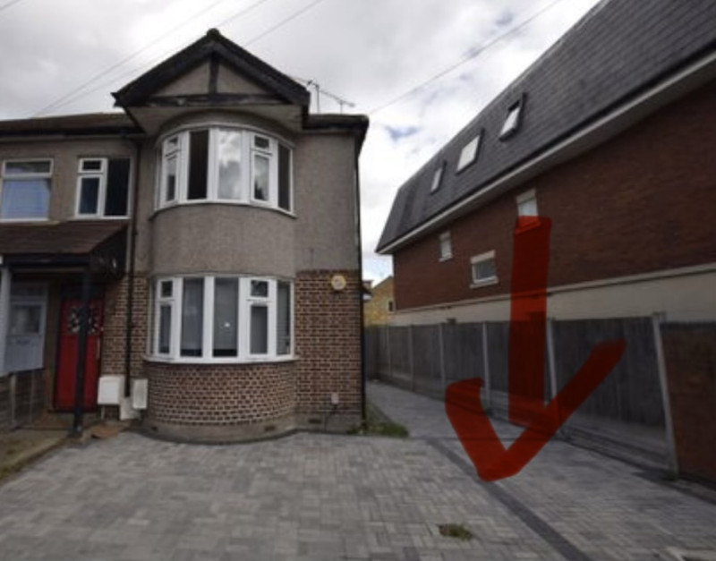 Parking on Cromer Road, RM11