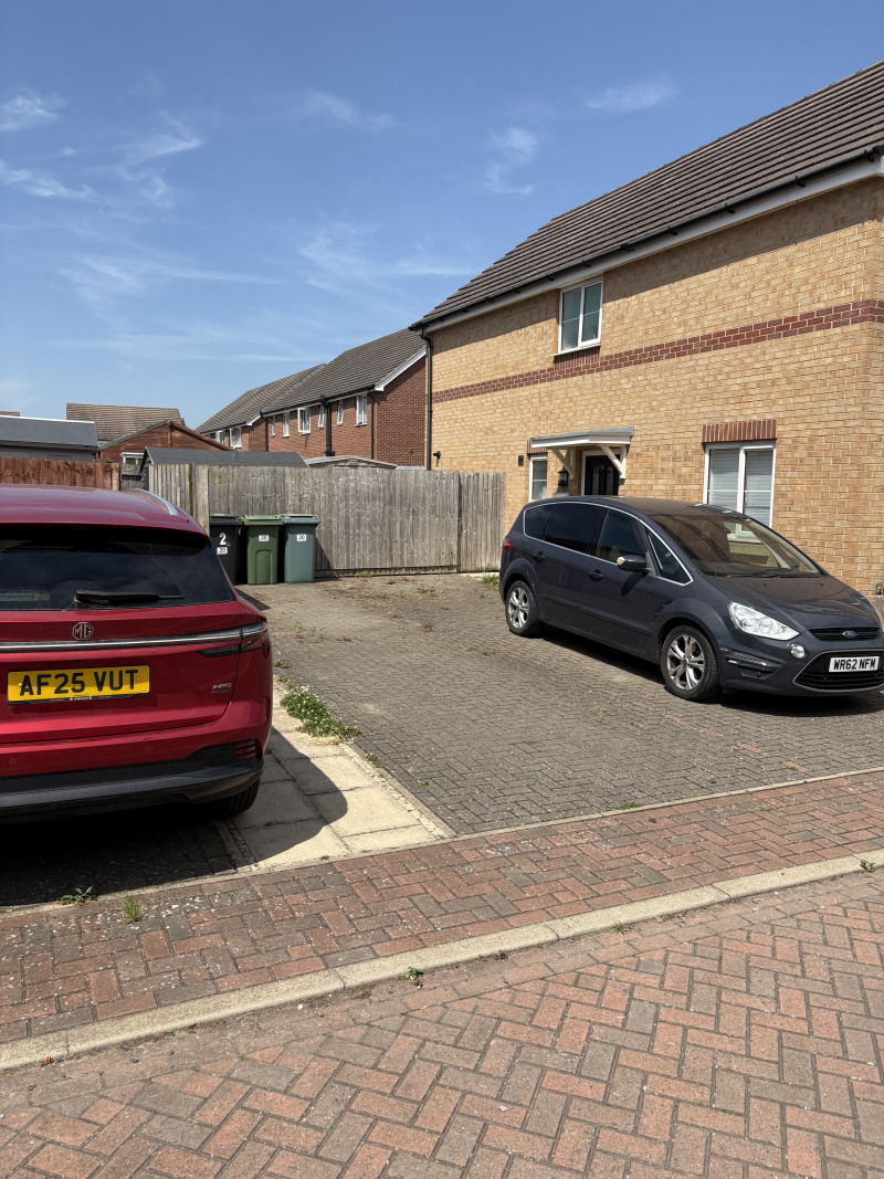 Parking on Rathbone Crescent, PE3