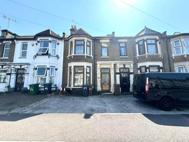 Parking on Grove Green Road, E11