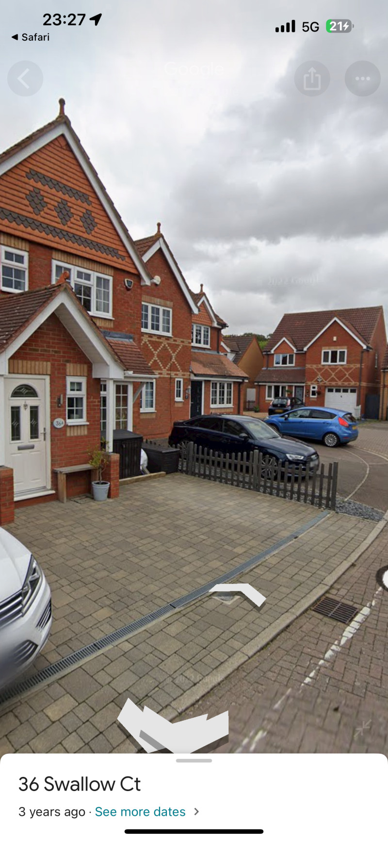 Parking on Swallow Court, PE19