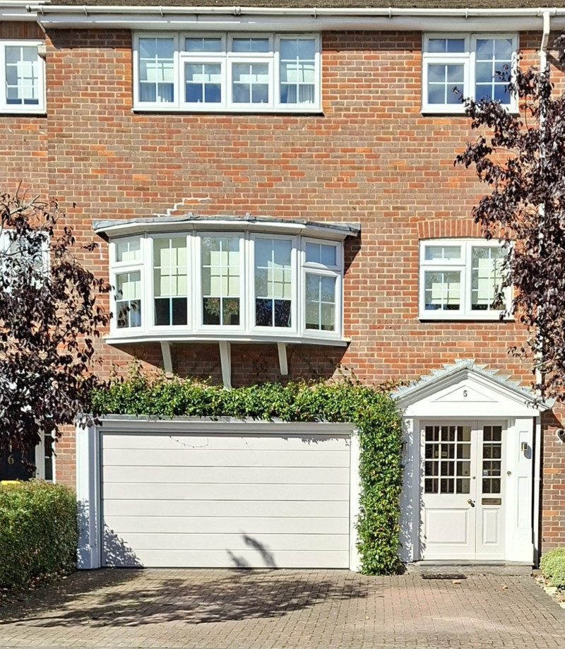 Parking on Kings Walk, RG9 (Garage)