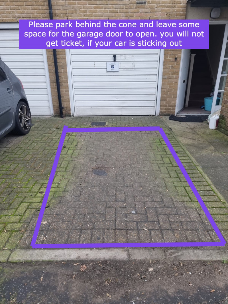 Parking on Charterhouse Road, E8