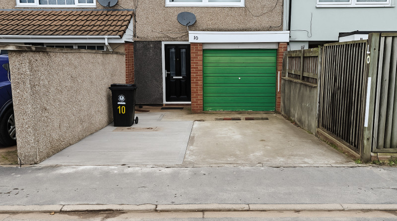 Parking on Hayes Close, BS2