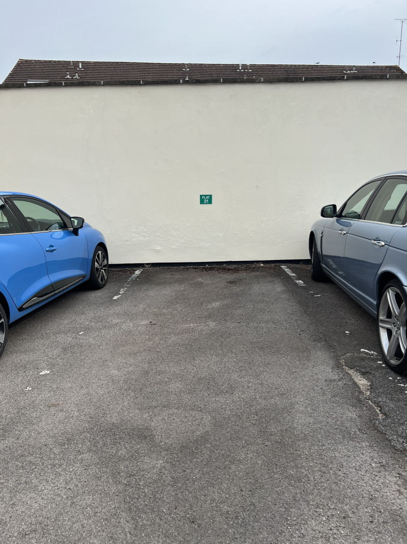 Parking on Bath Road, GL53