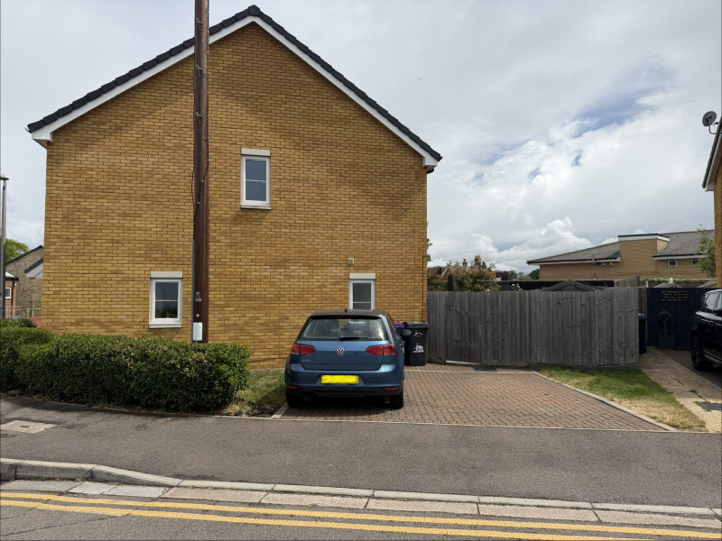 Parking on Mill Road, SG8