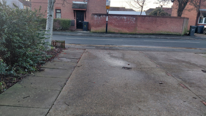 Parking on Furtherfield Close, CR0