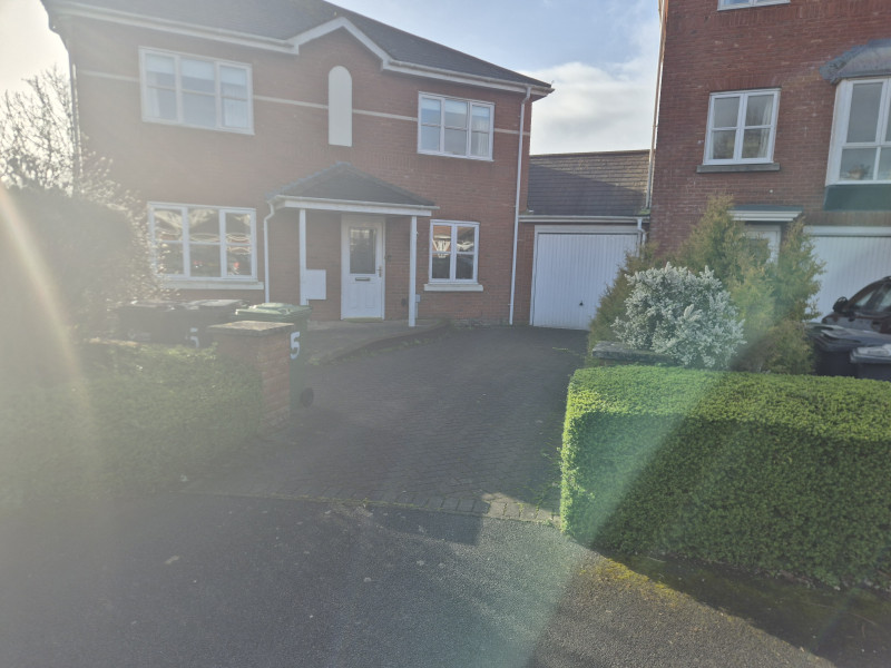 Parking on Horseguards, EX4