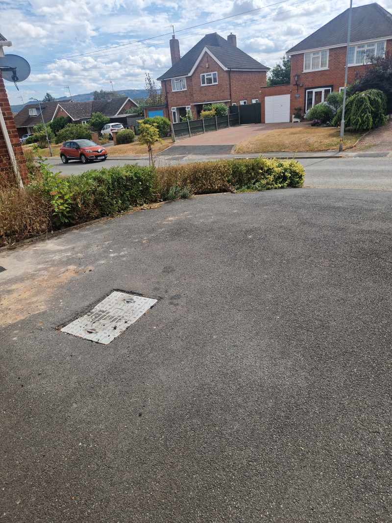Parking on Holloway, WR10