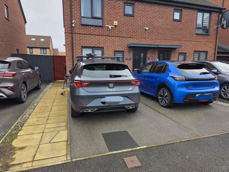 Parking on Edensand Road, HU3