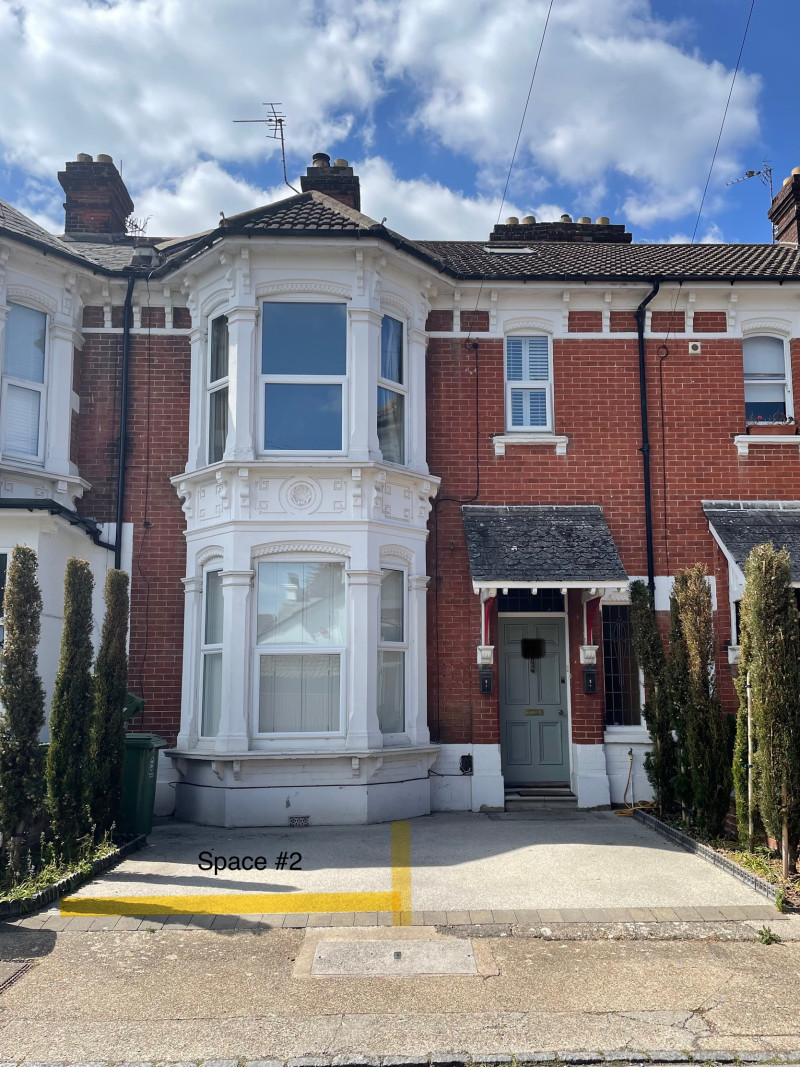 Parking on Woodpath, PO5 (2)