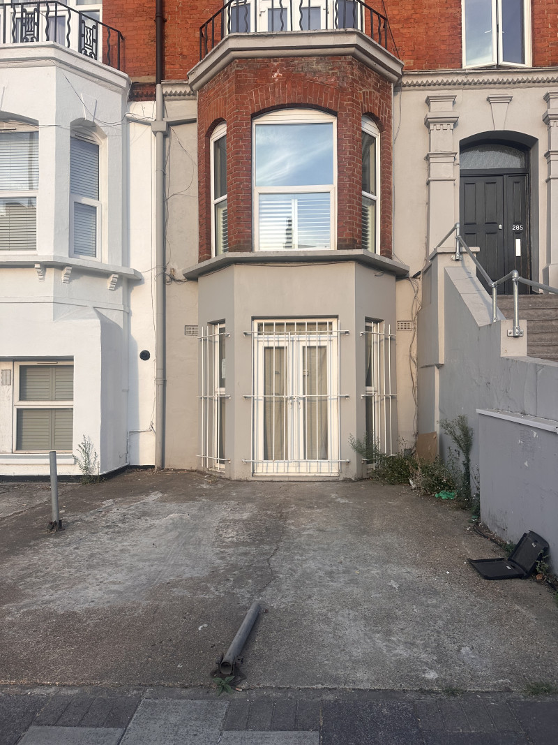 Parking on Norwood Road, SE24