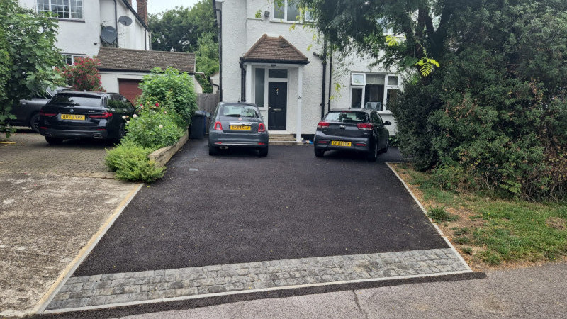 Parking on Wise Lane, NW7