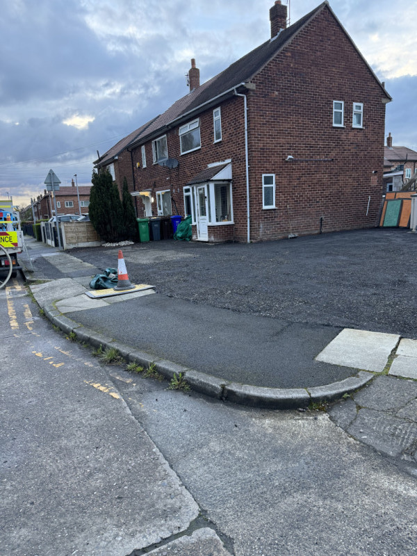 Parking on Hilary Road, M22