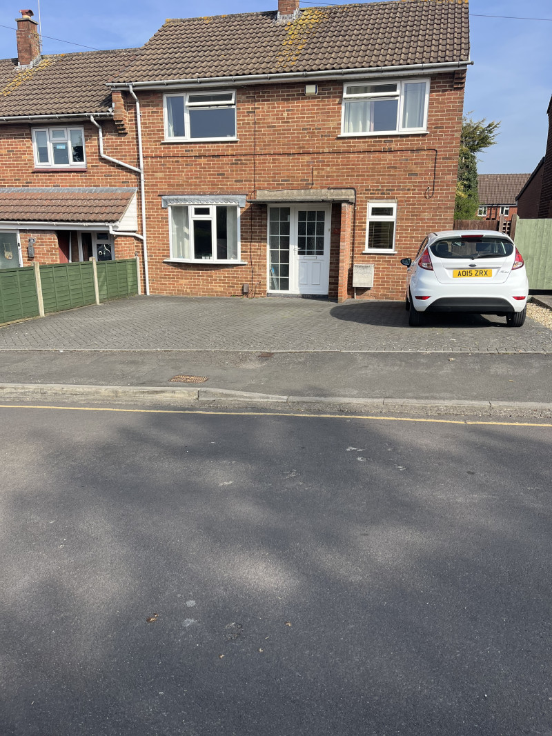 Parking on Tilling Road, BS10