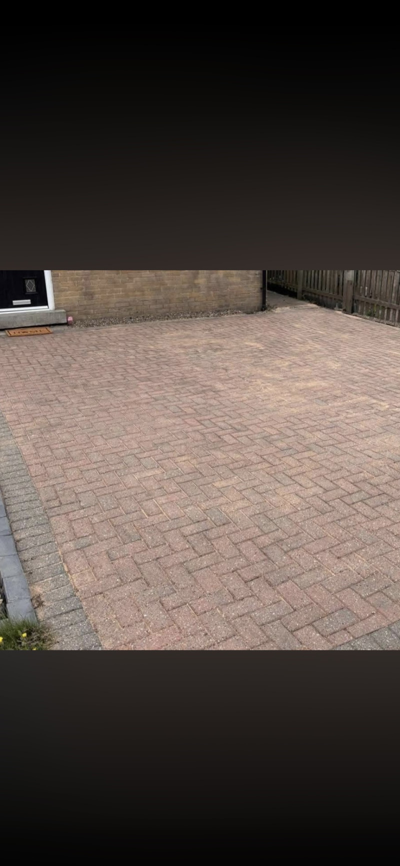 Parking on Third Avenue, LS22