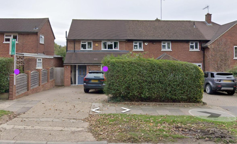 Parking on Batchwood Drive, AL3