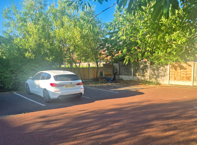 Parking on Camp Street, M7