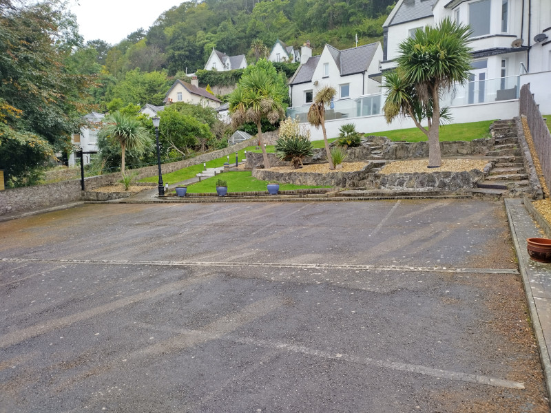 Parking on Church Walks, LL30