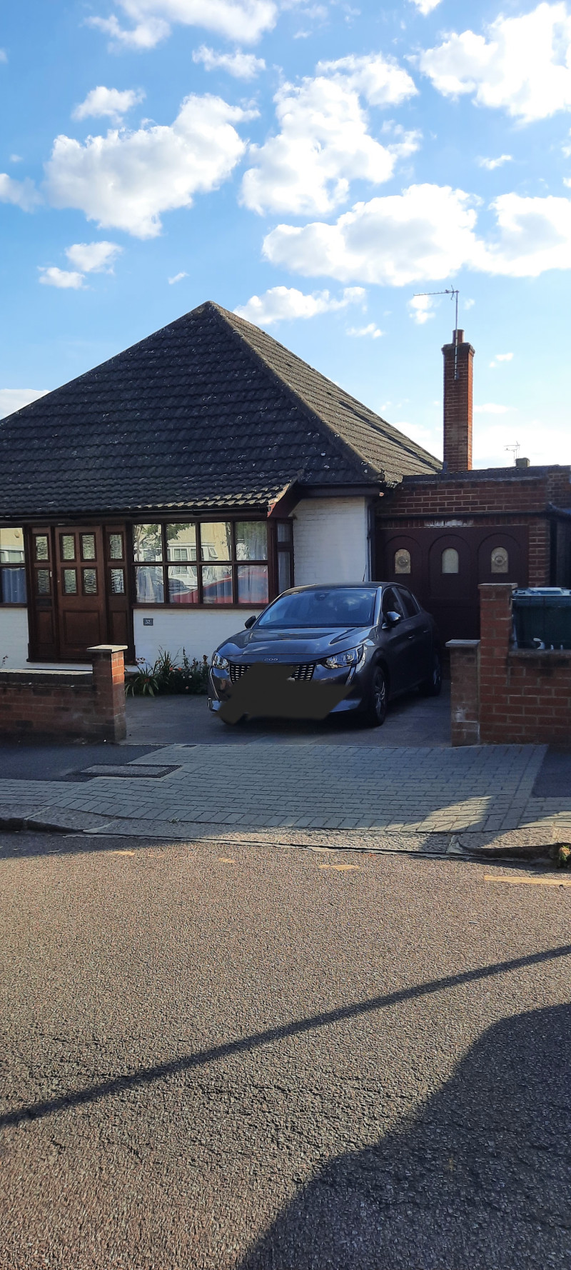 Parking on Heming Road, HA8