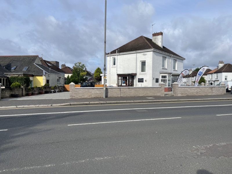 Parking on Aikenhead Road, G42