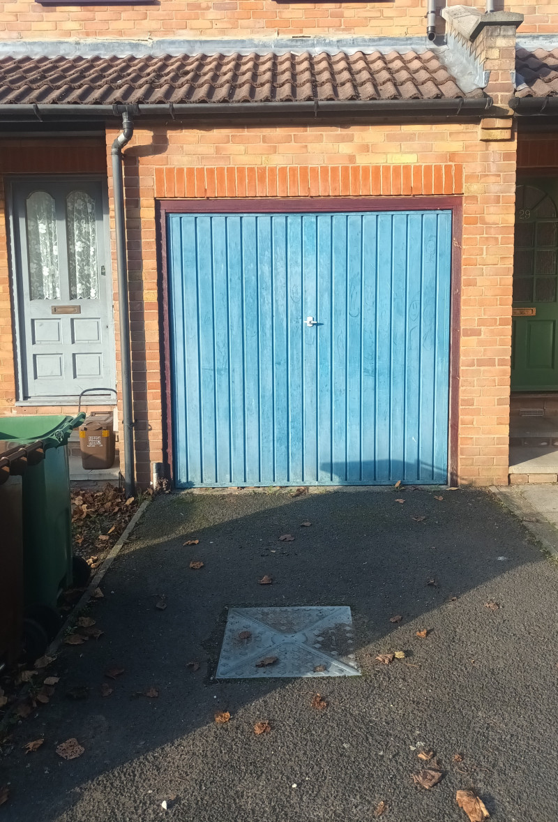 Parking on Gainsford Road, E17