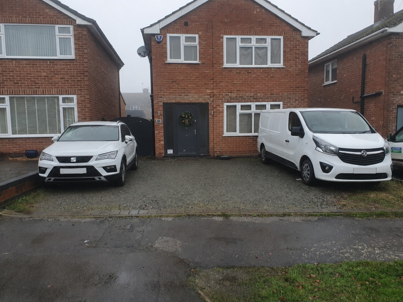 Parking on Meadow Crescent, DE74