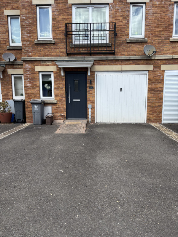 Parking on Clos Dewi Sant, CF11
