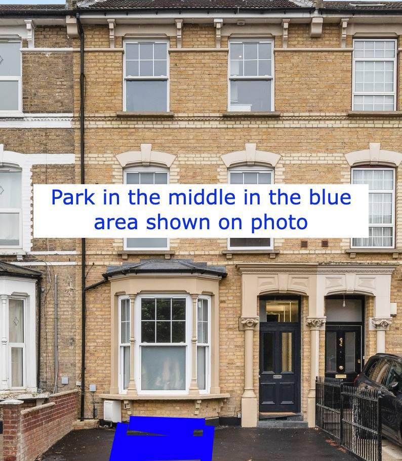 Parking on Brooke Road, N16