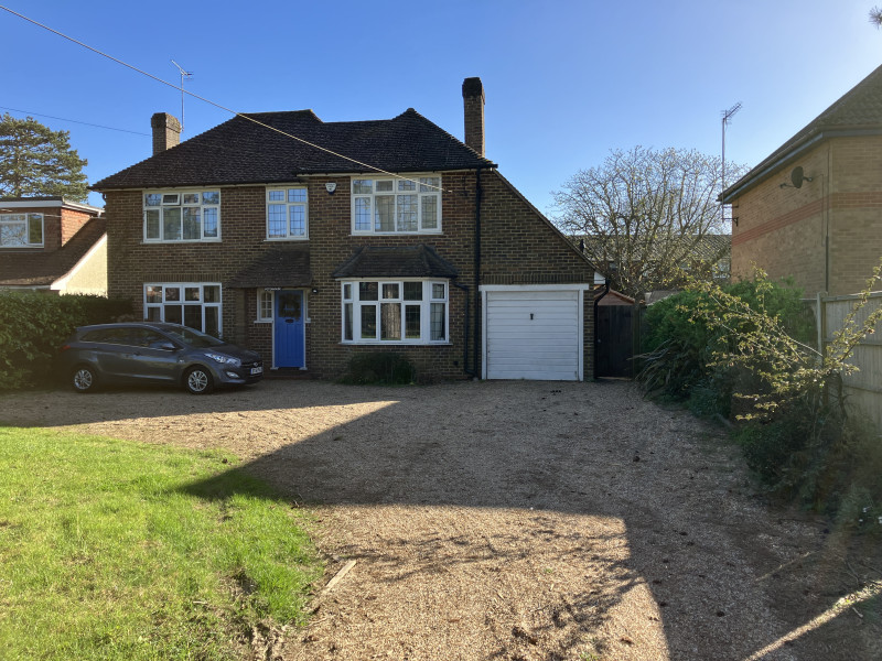 Parking on Ifield Road, RH11