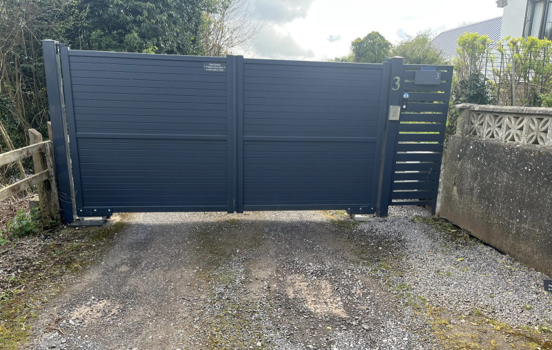 Parking on Barrow Lane, BS40