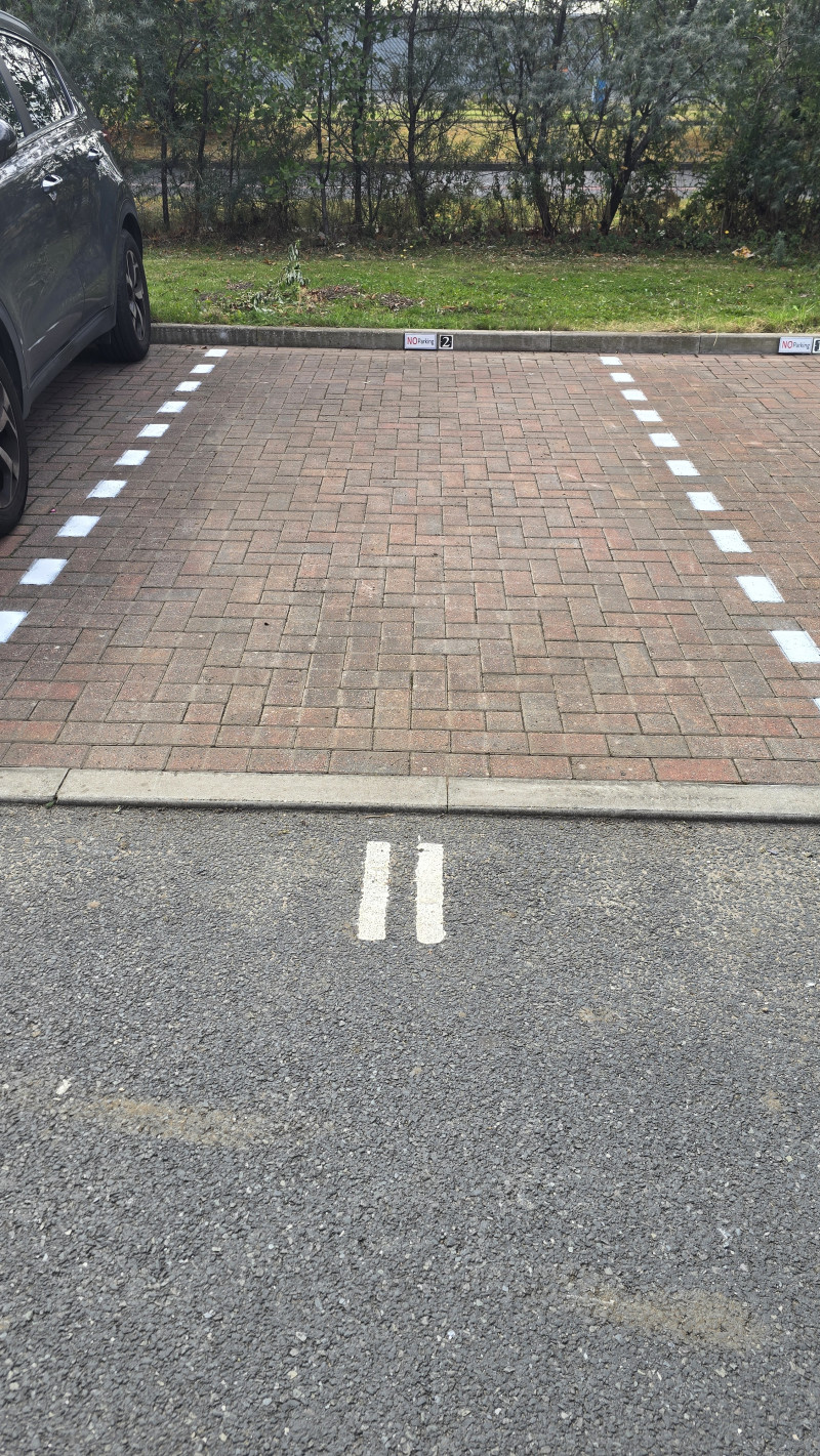 Parking on Warmwell Close, L24