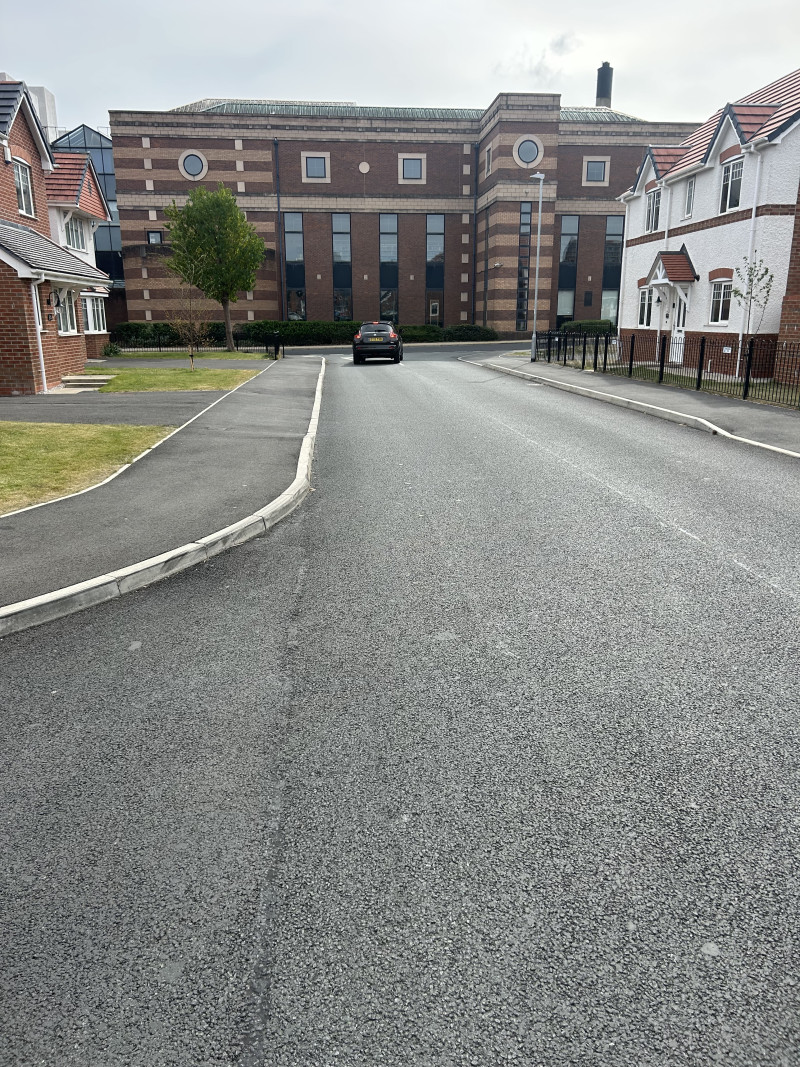 Parking on Maes Glyndwr, LL11