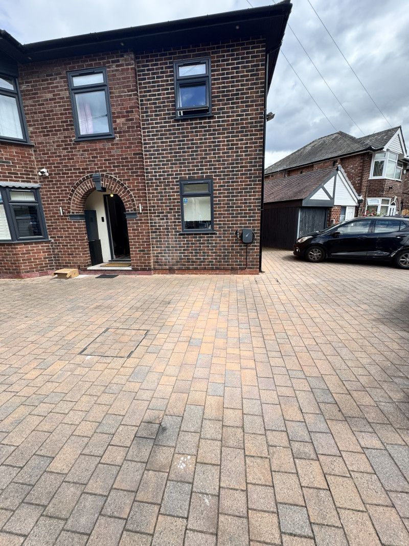 Parking on Wickenby Drive, M33