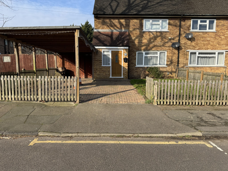 Parking on Rendlesham Road, EN2