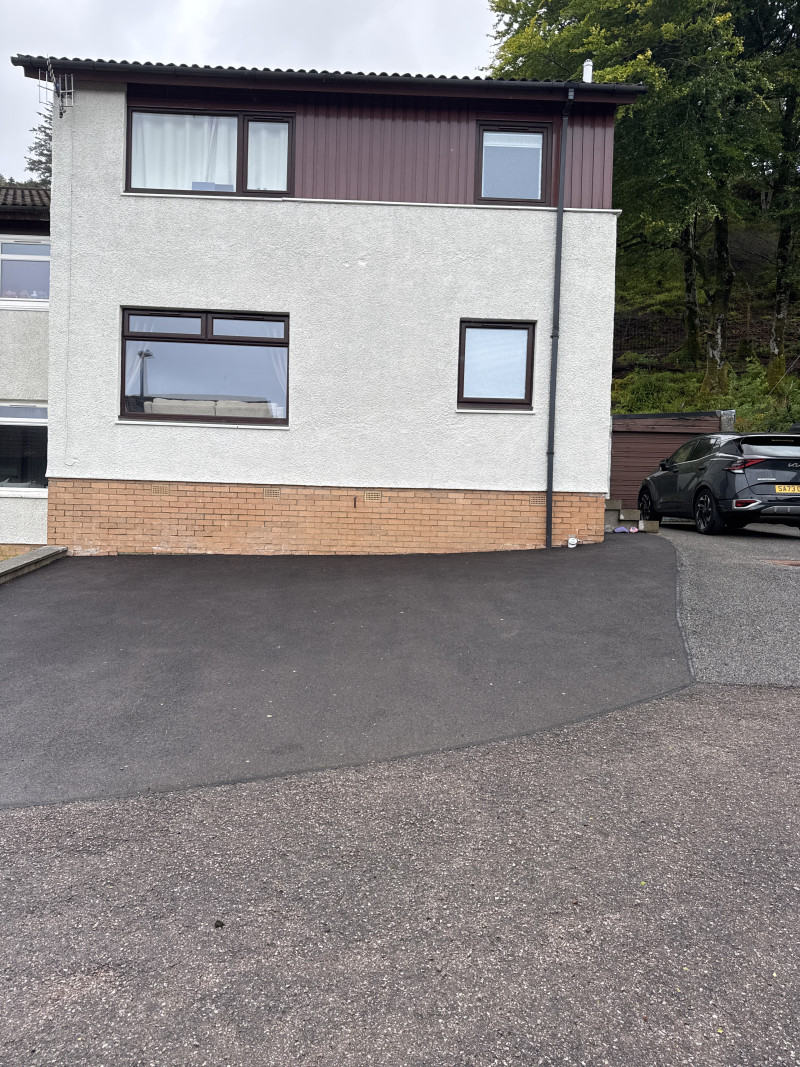 Parking on Pulpit Drive, PA34