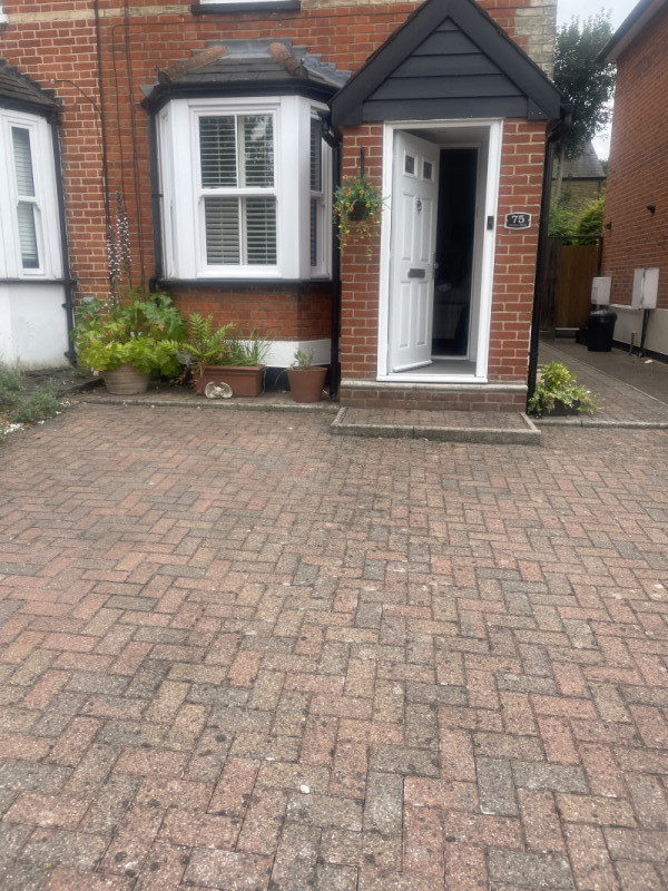 Parking on Junction Road, CM14