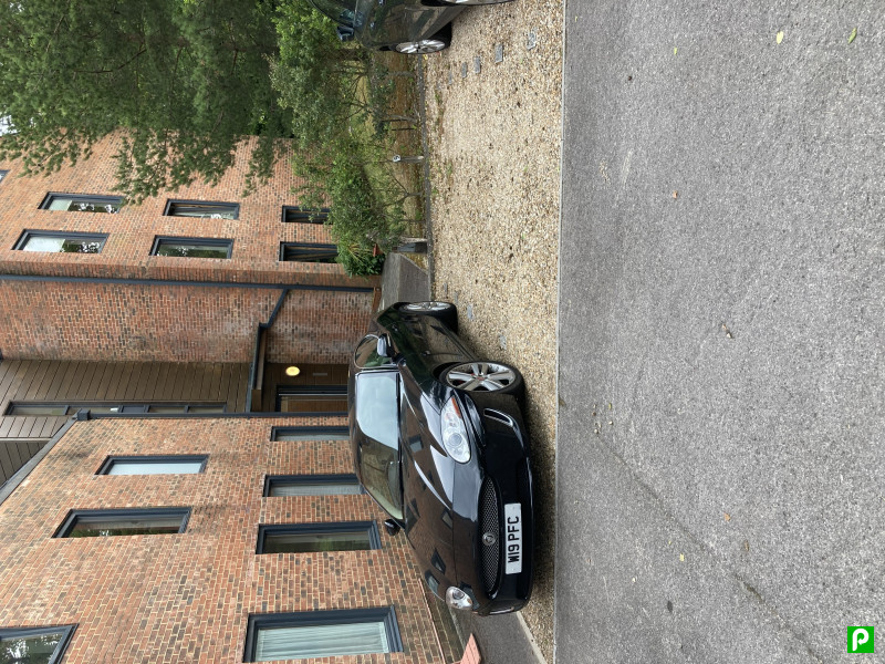 Parking on Bereweeke Road, Winchester, SO22 from £1.40 per hour