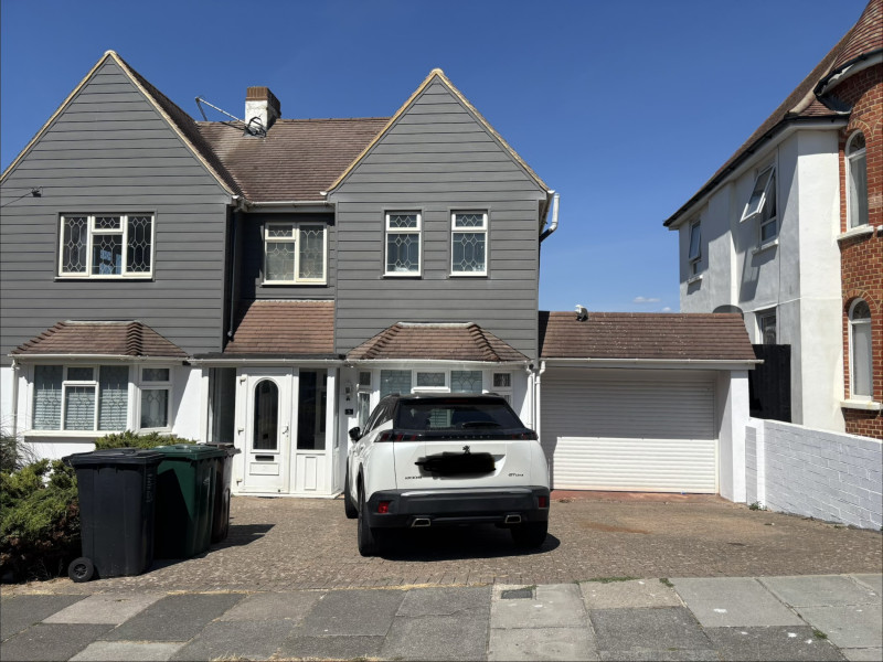 Parking on Chichester Drive East, BN2