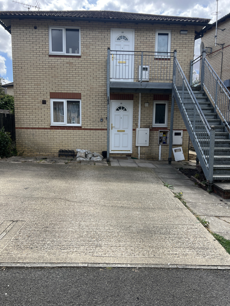Parking on Pickering Drive, MK4