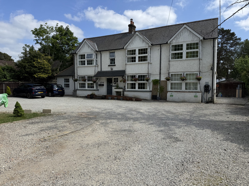 Parking on Radford Road, RH10