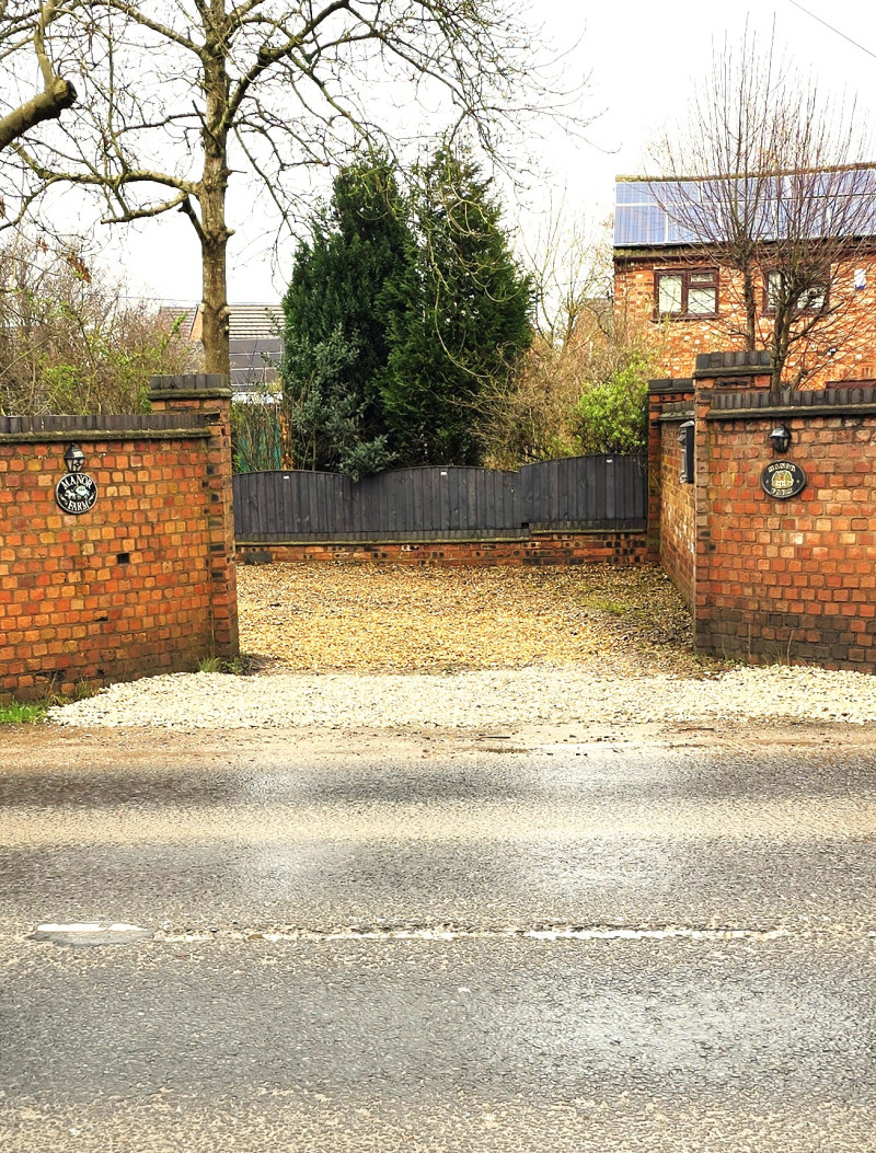Parking on Barrows Green, CW1