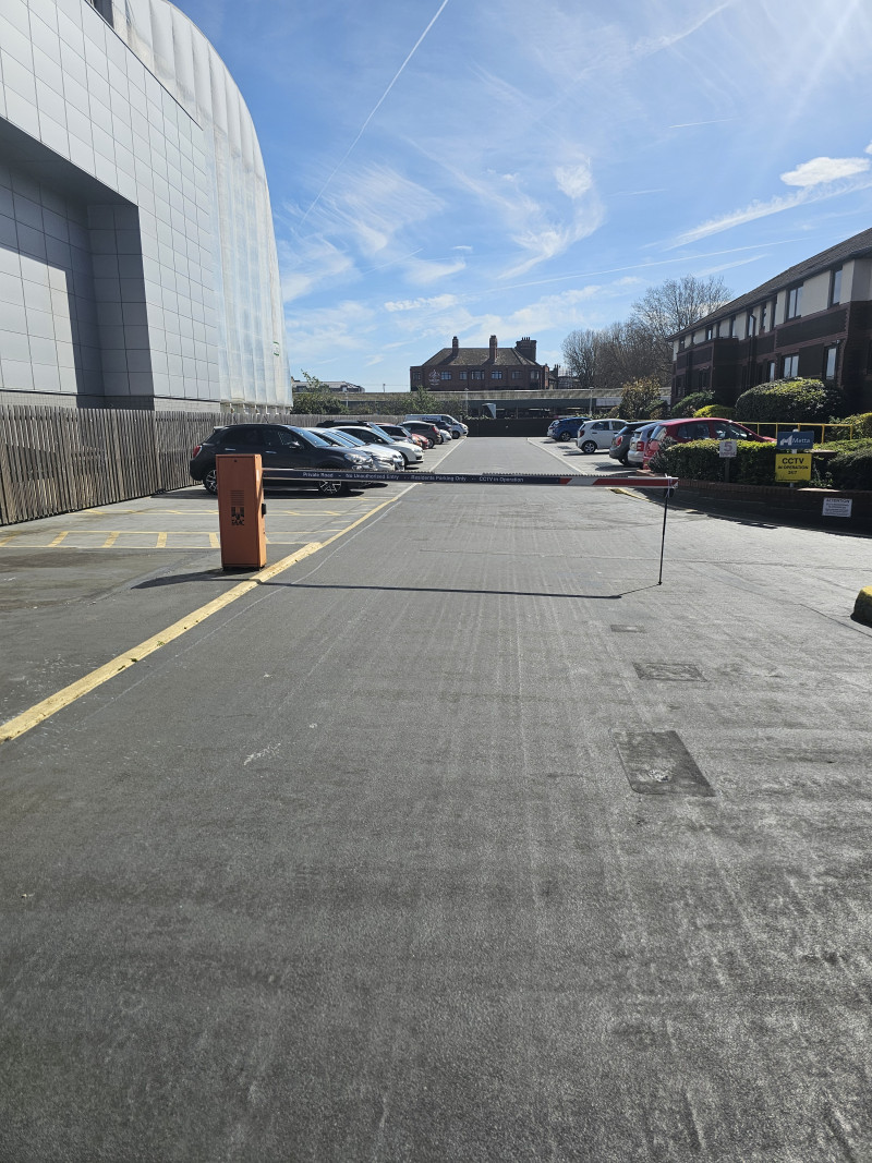Parking on Gordon Place, SS1
