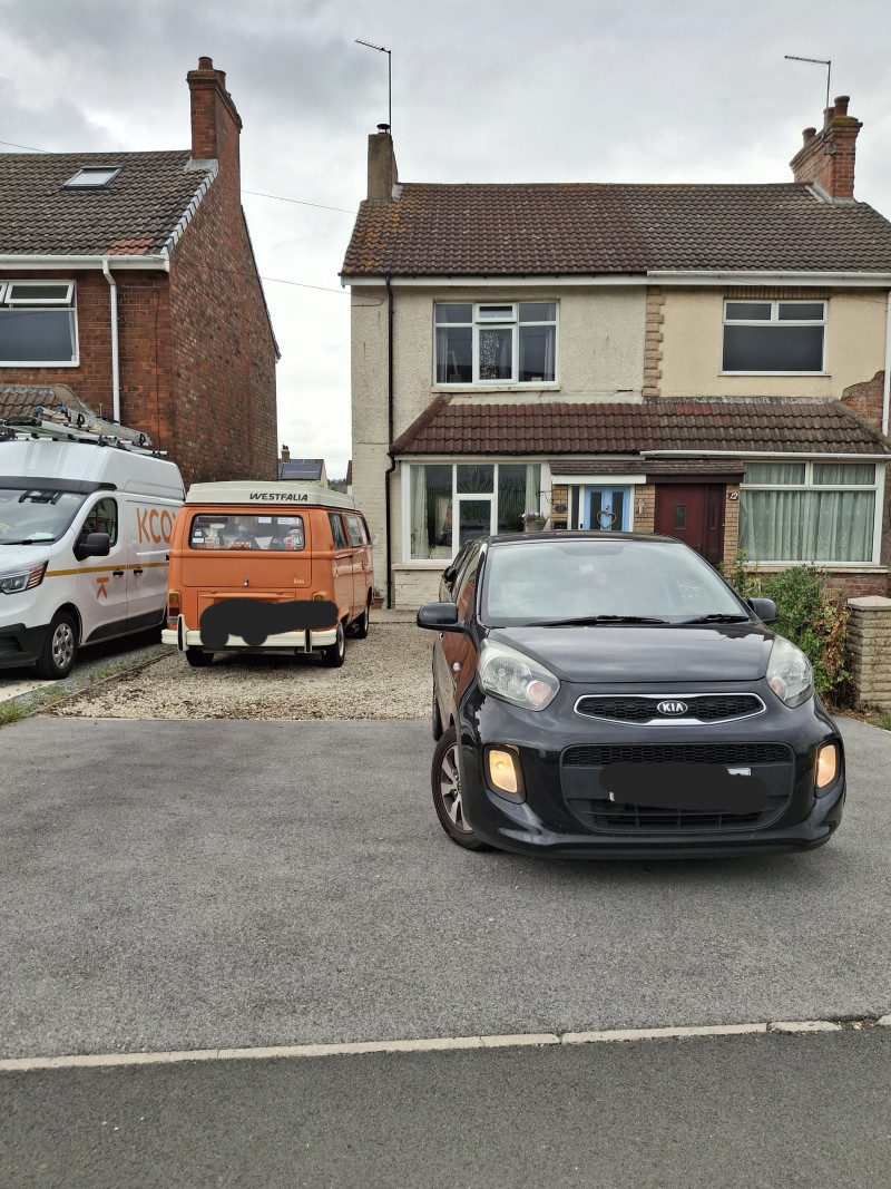 Parking on Saltgrounds Road, HU15